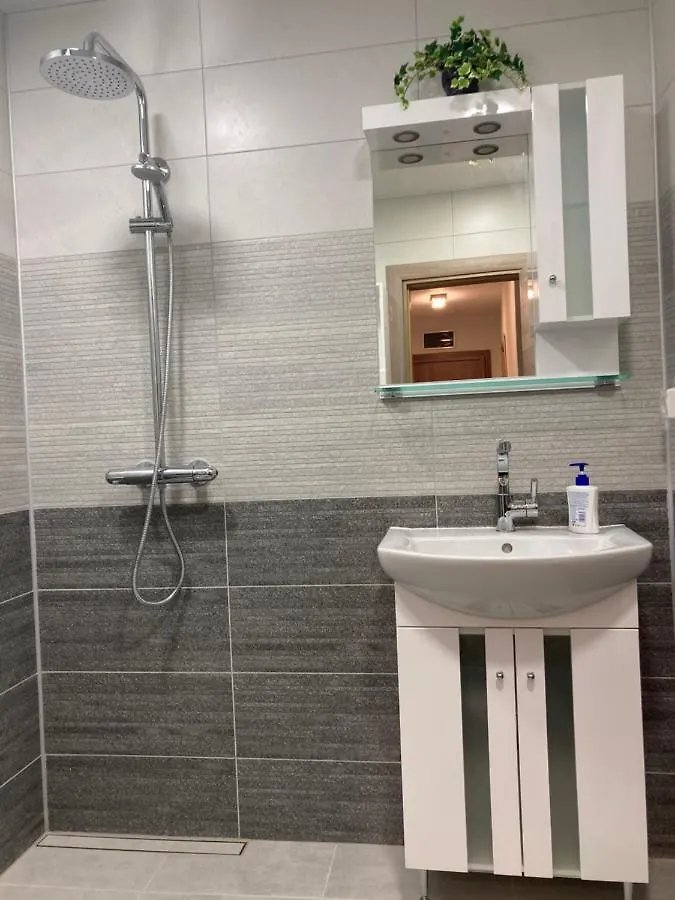 Victor'S Suite , With Private Parking Varna